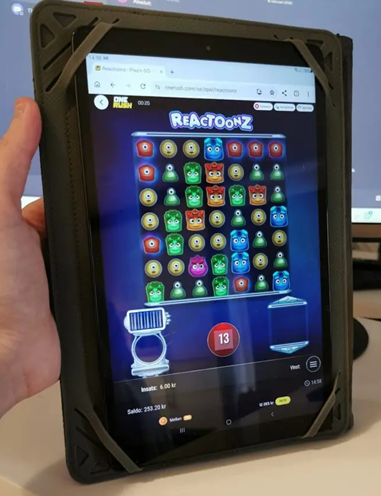 Bettingbladets testare spelar Reactoonz